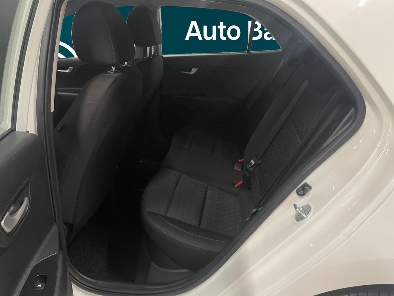 Kia Rio vaihtoauto