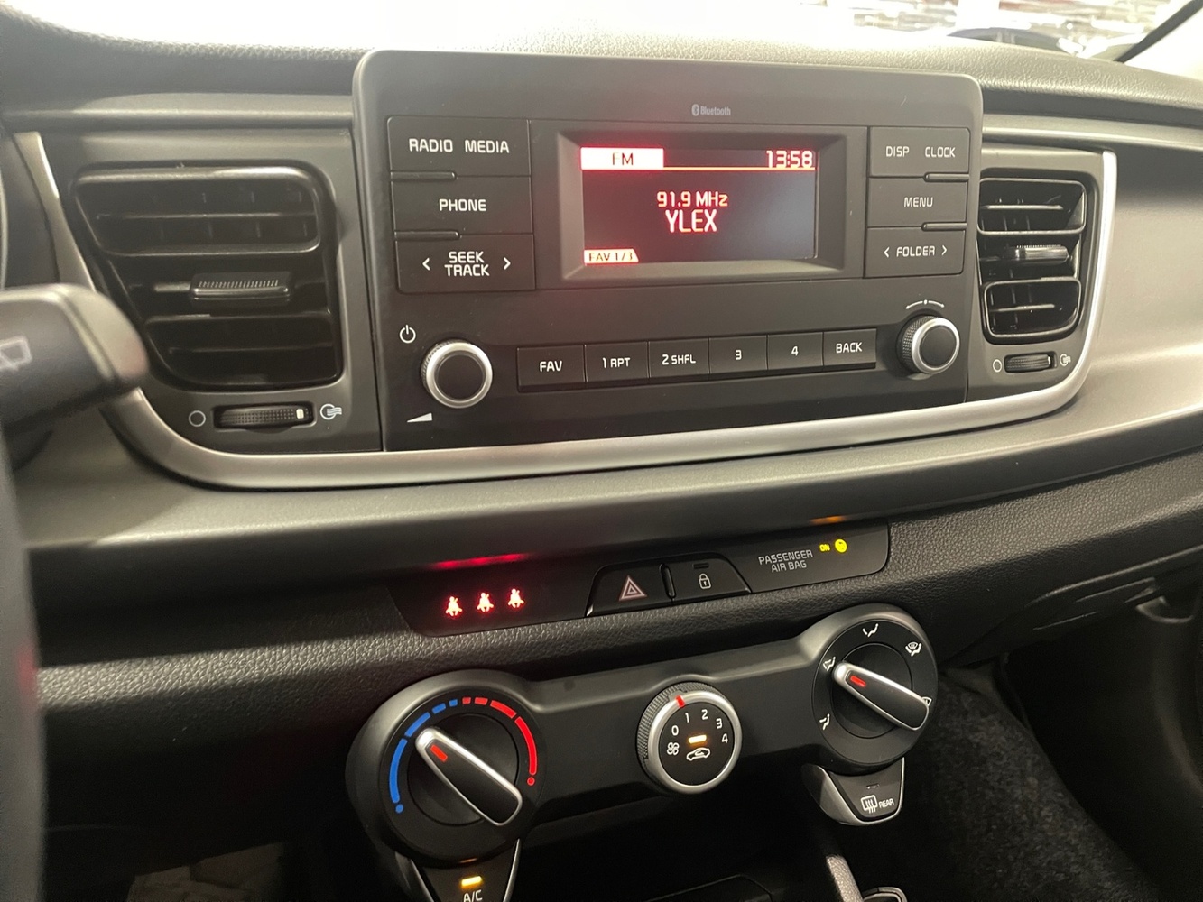 Kia Rio vaihtoauto
