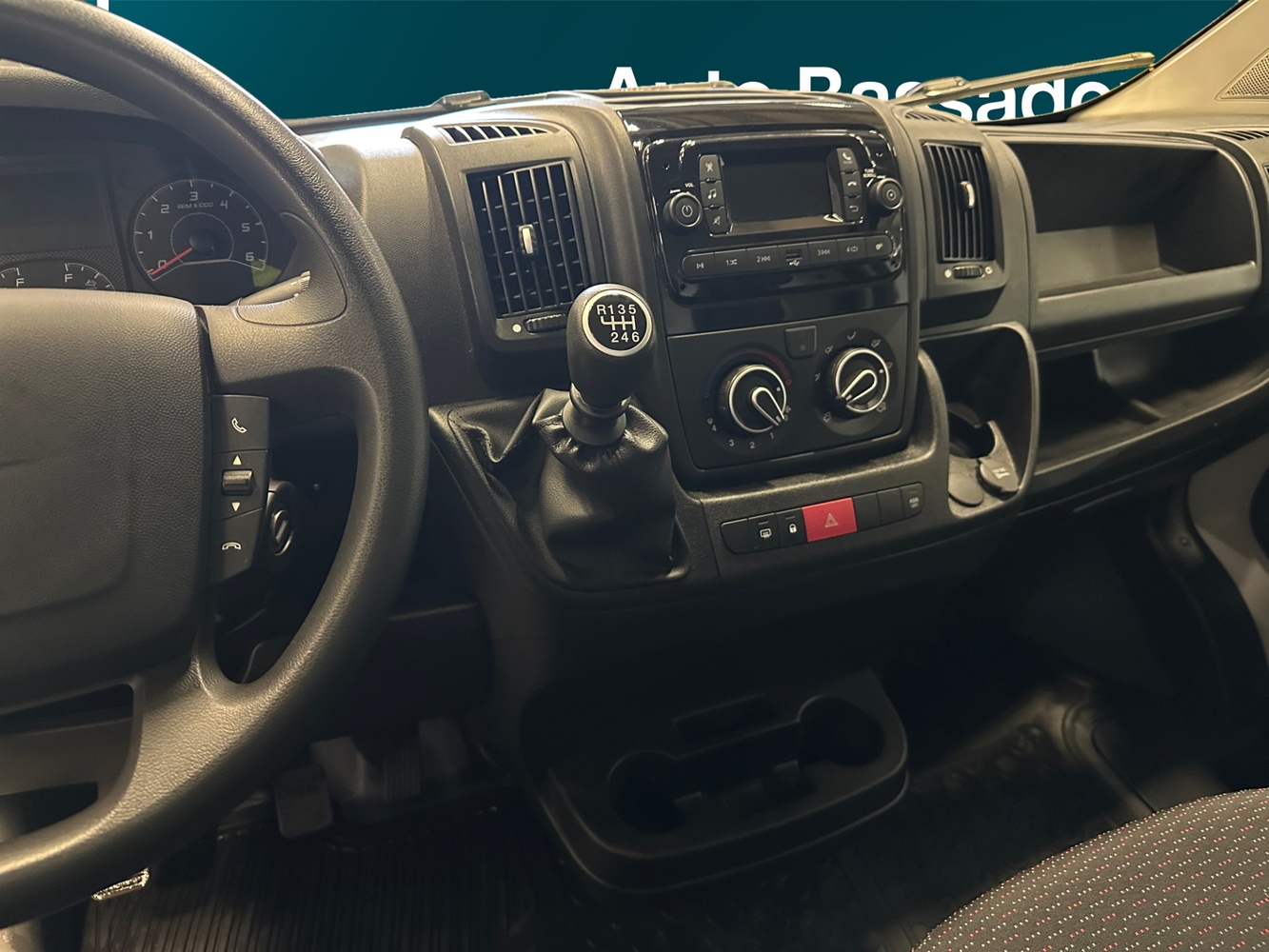 Peugeot Boxer vaihtoauto