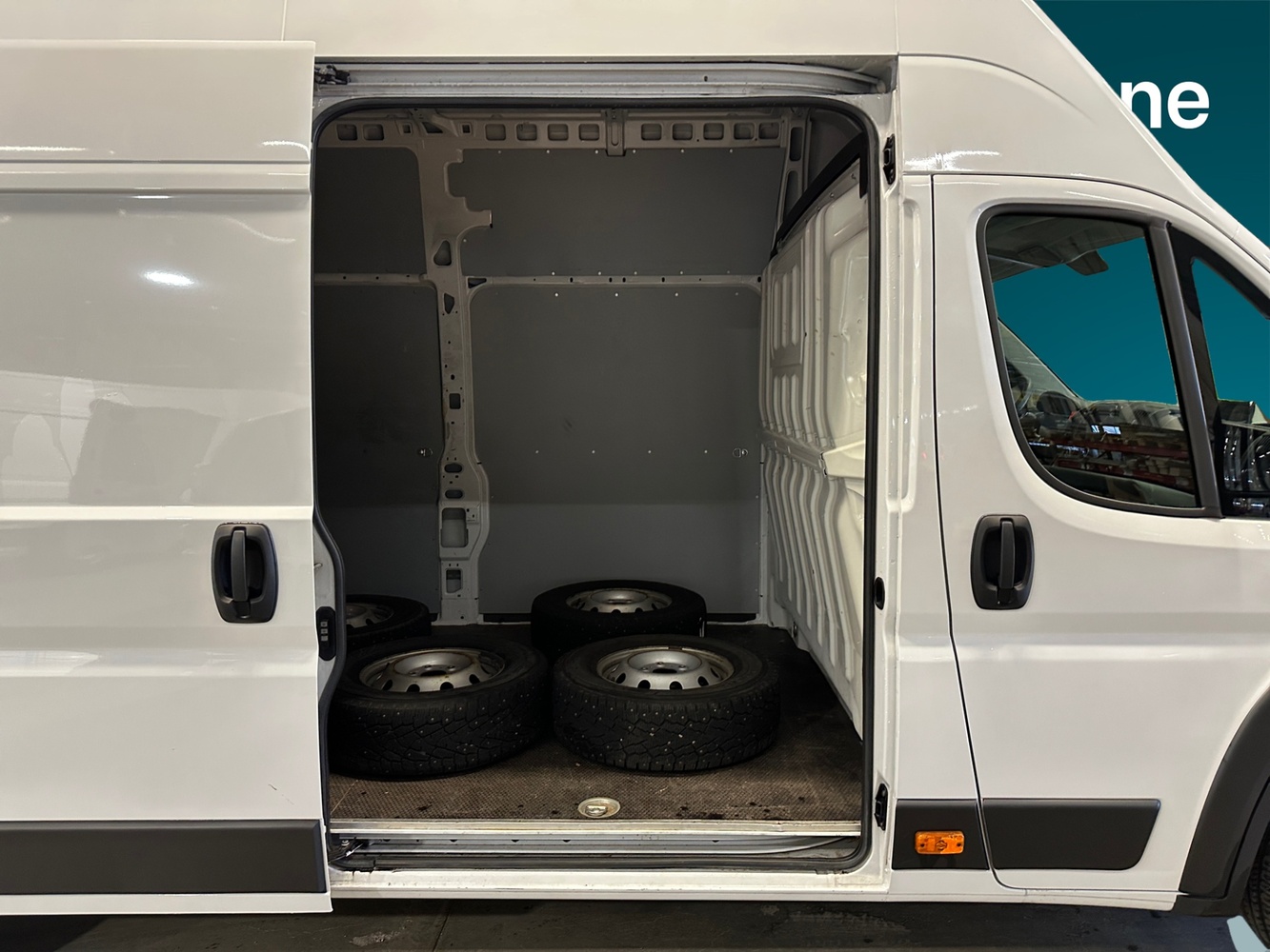 Peugeot Boxer vaihtoauto