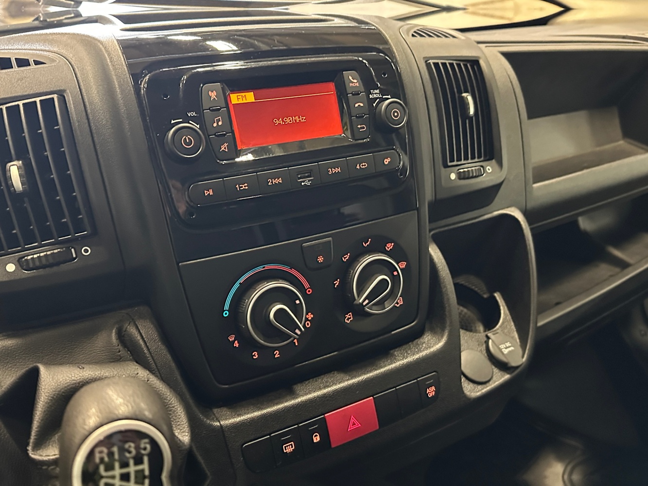 Peugeot Boxer vaihtoauto