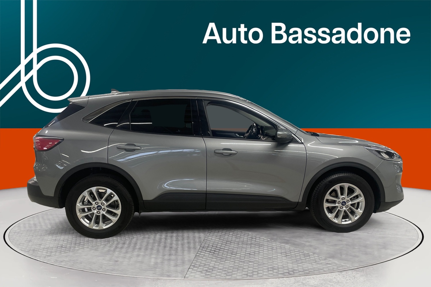 Ford Kuga vaihtoauto