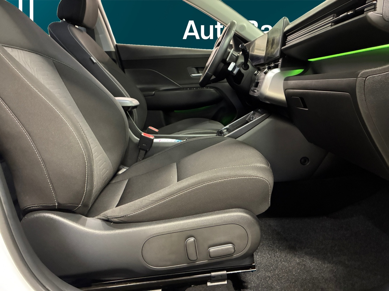 Hyundai KONA Hybrid vaihtoauto