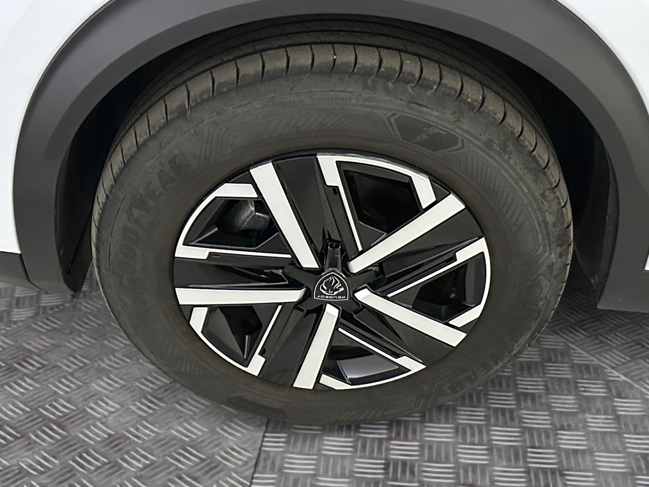 Peugeot 2008 vaihtoauto
