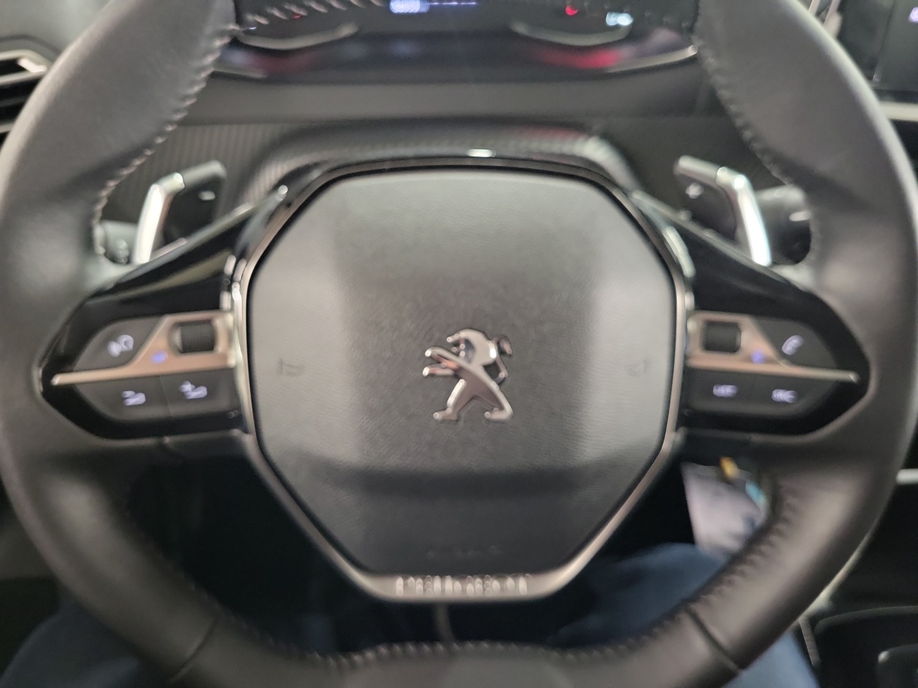 Peugeot 208 vaihtoauto