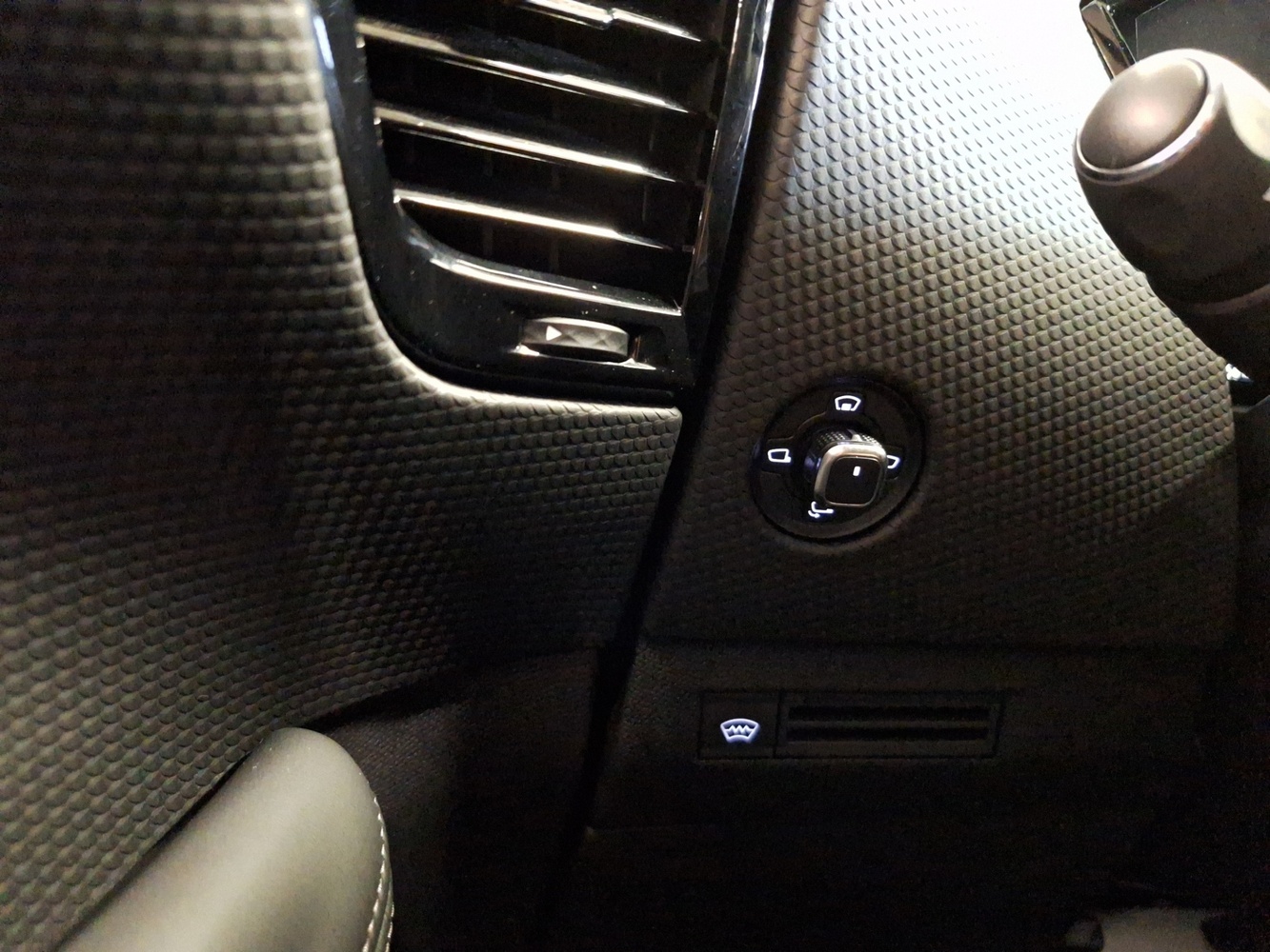 DS 4 vaihtoauto