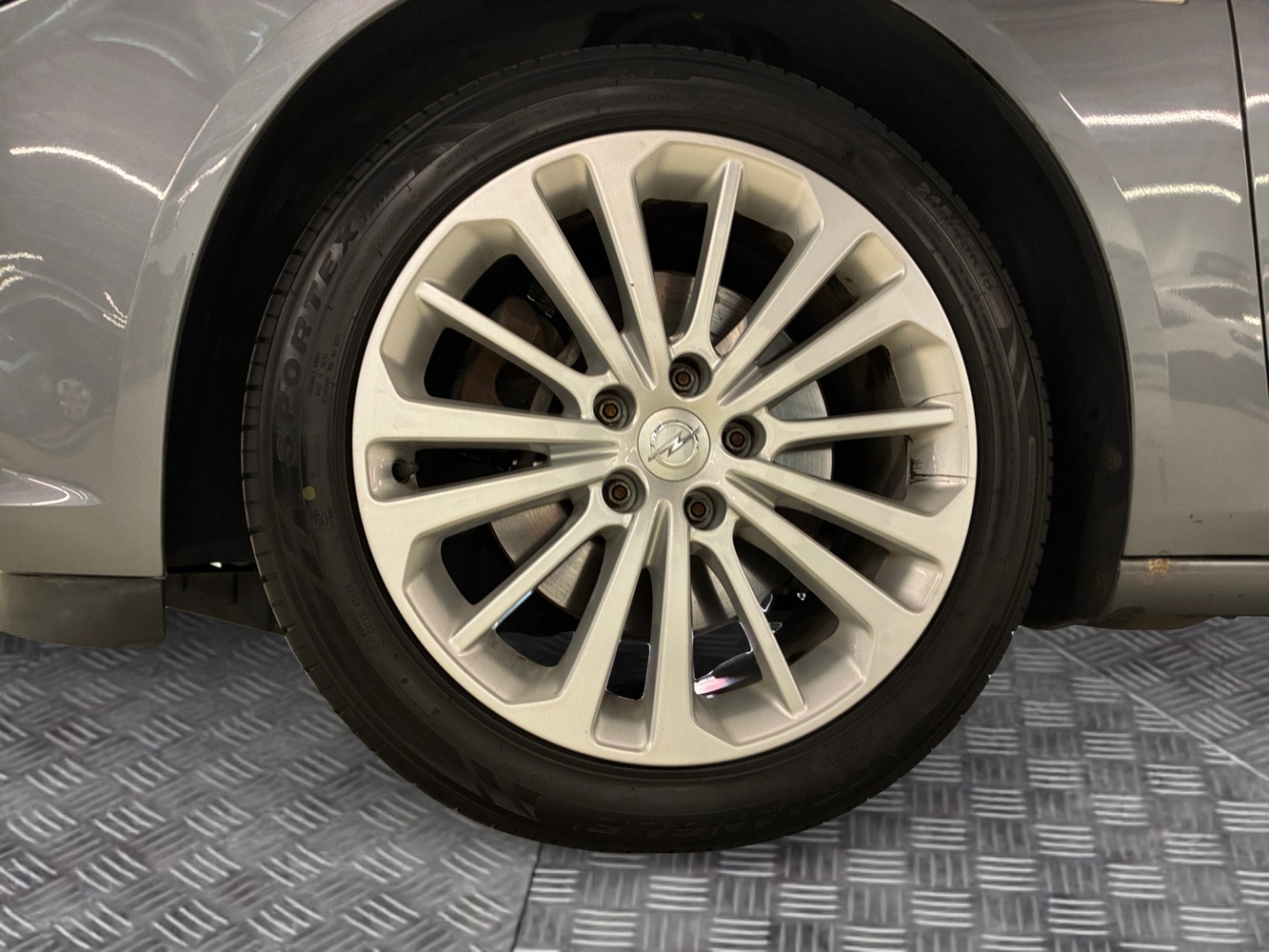 Opel Insignia vaihtoauto