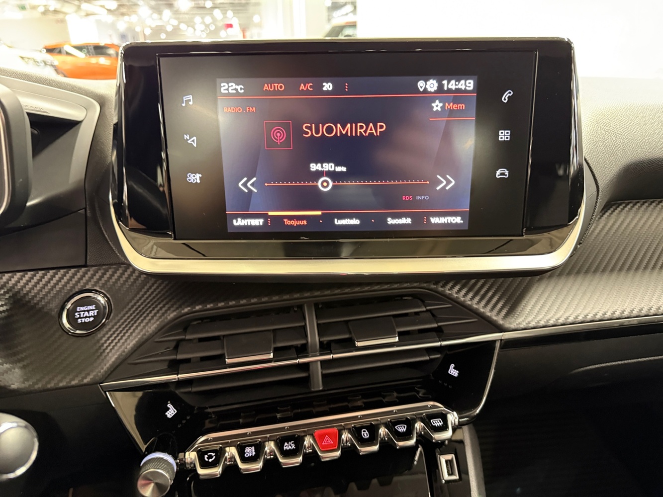 Peugeot 208 vaihtoauto