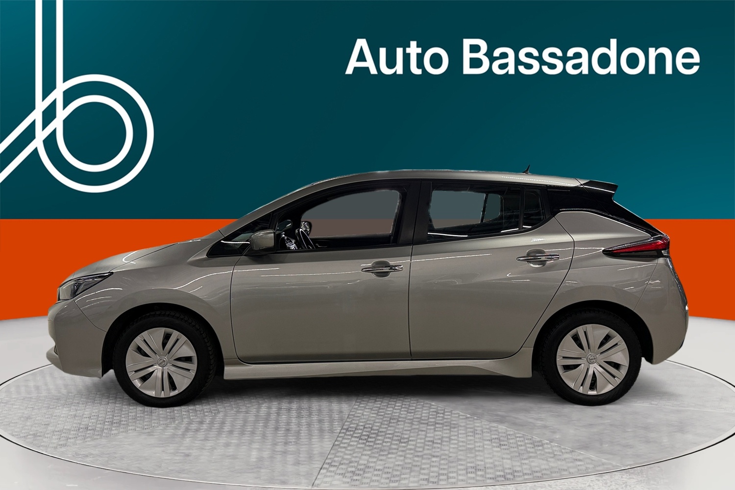 Nissan Leaf vaihtoauto