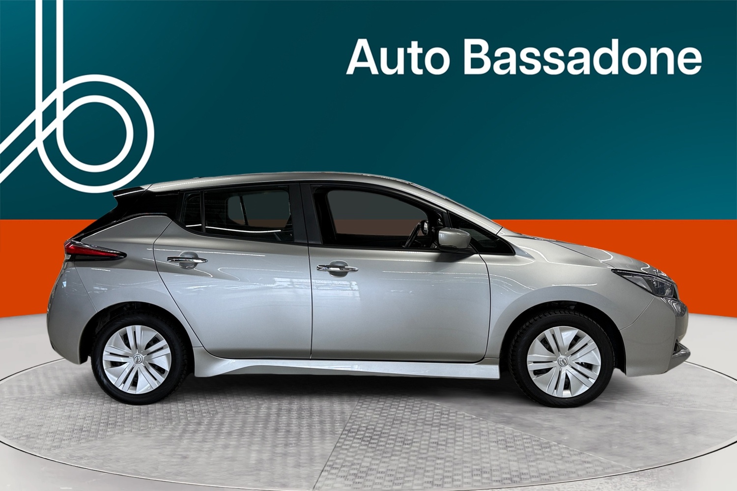Nissan Leaf vaihtoauto