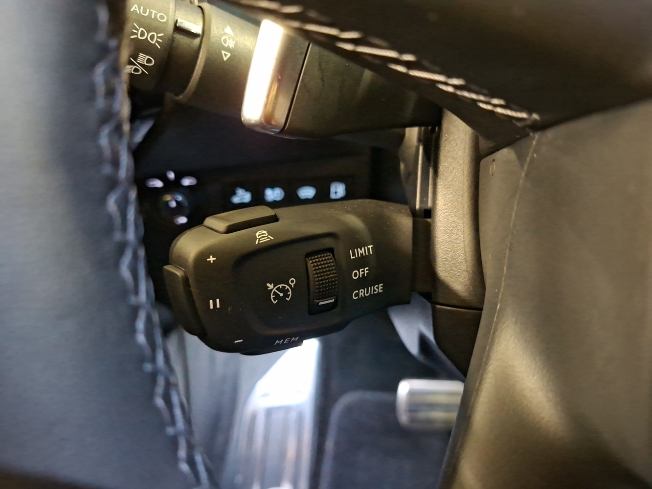 DS 7 vaihtoauto