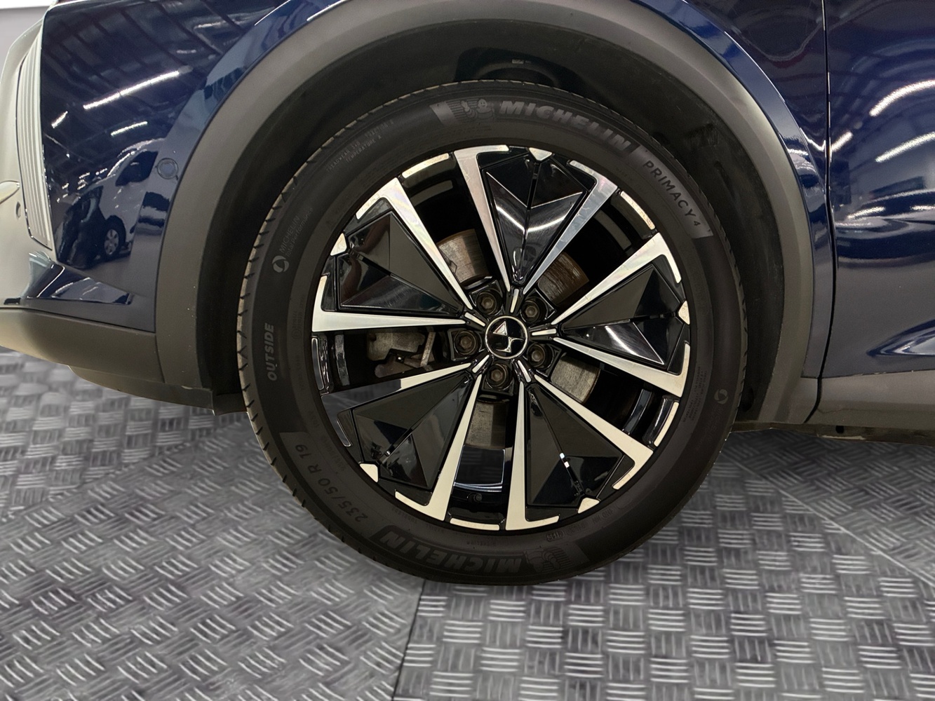 DS 7 vaihtoauto