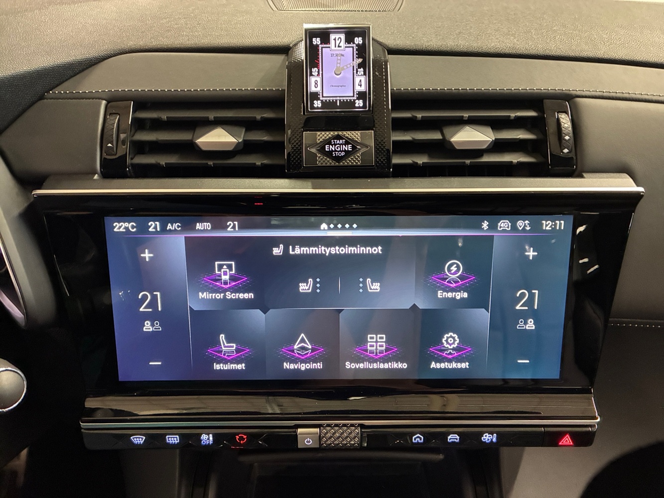 DS 7 vaihtoauto