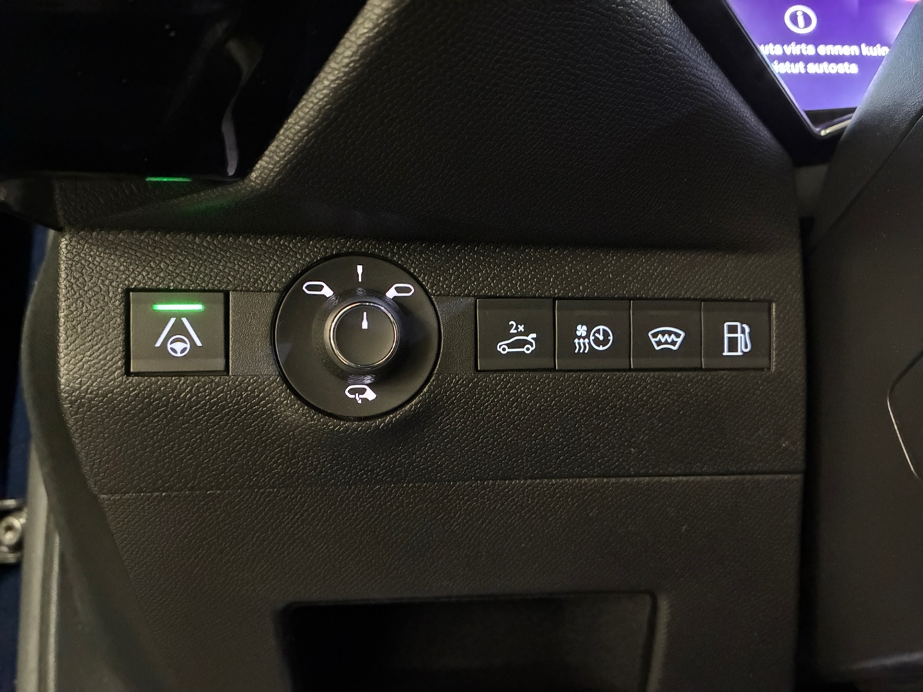 DS 7 vaihtoauto