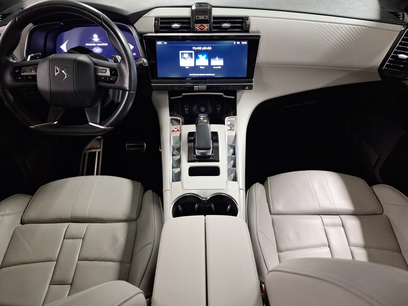 DS 7 vaihtoauto