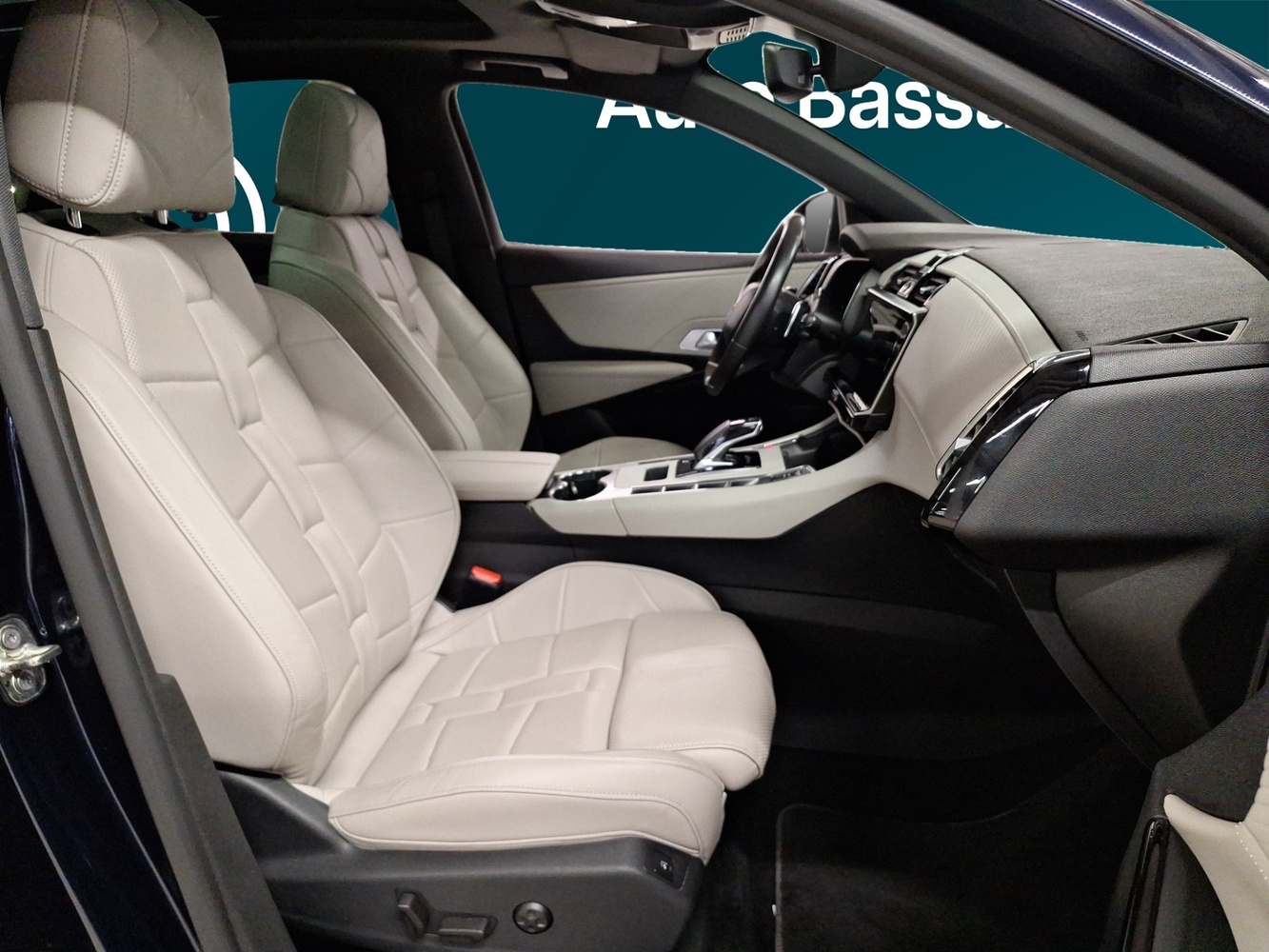 DS 7 vaihtoauto