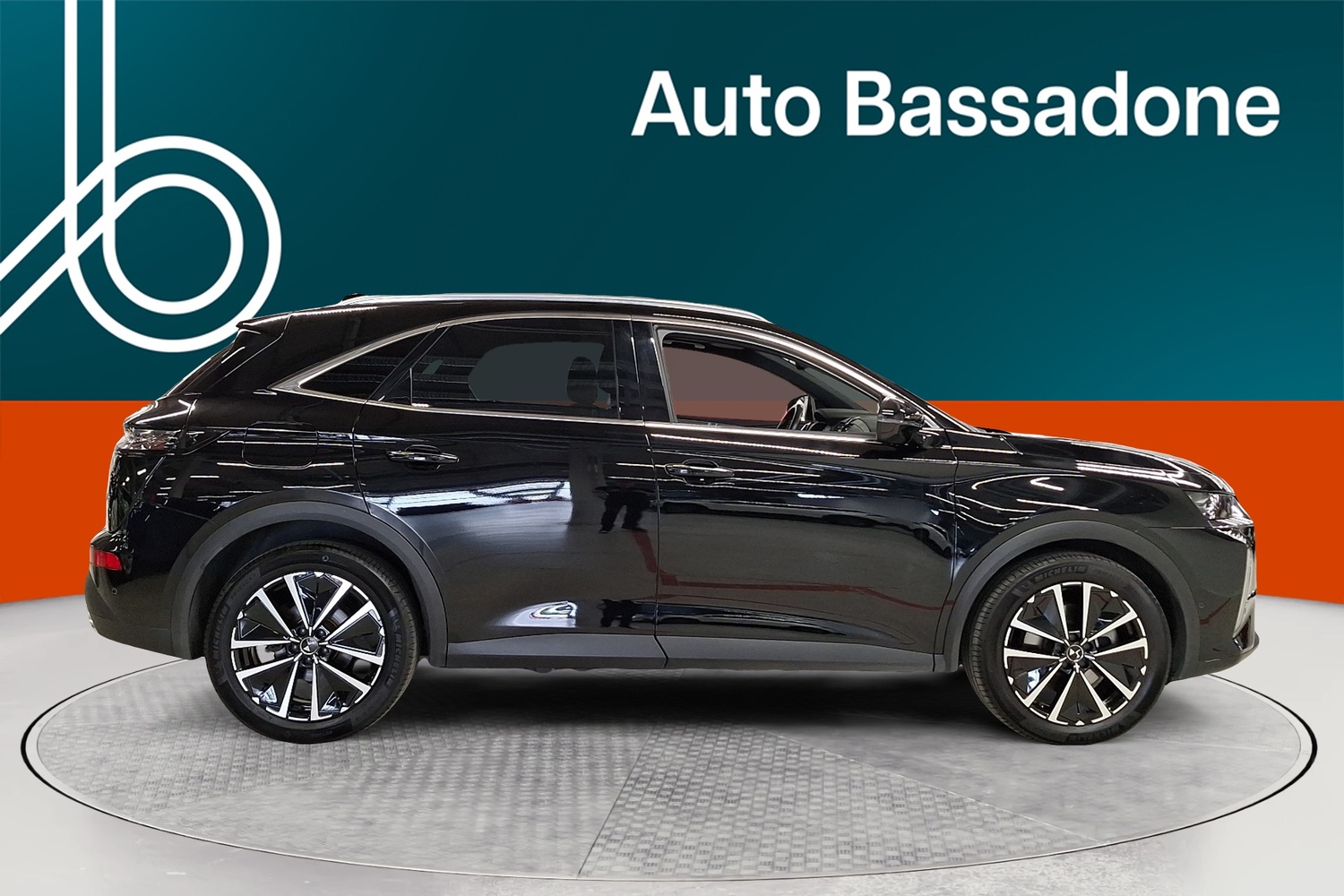 DS 7 vaihtoauto