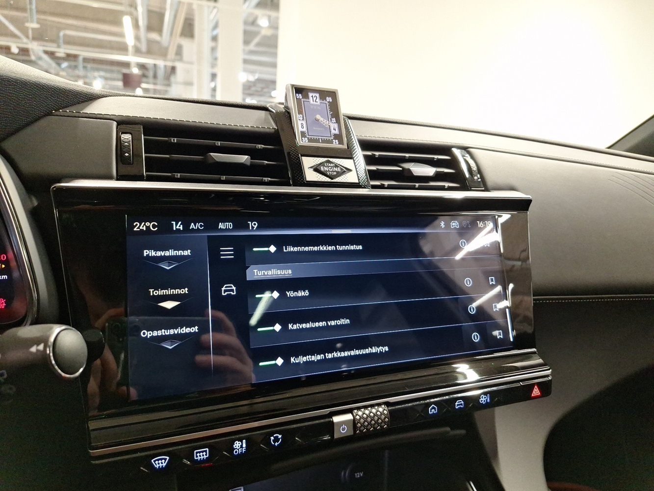 DS 7 vaihtoauto