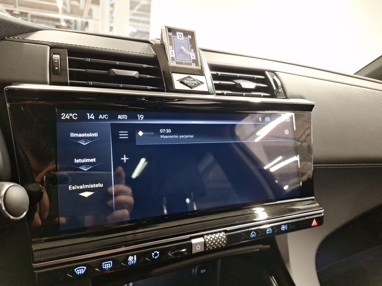DS 7 vaihtoauto