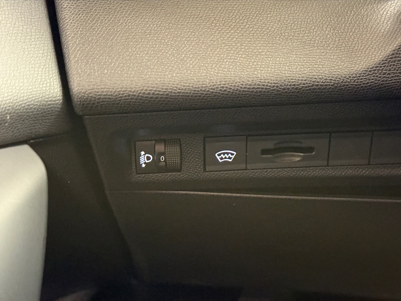 Peugeot 408 vaihtoauto