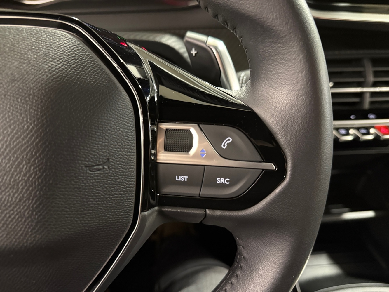 Peugeot 2008 vaihtoauto
