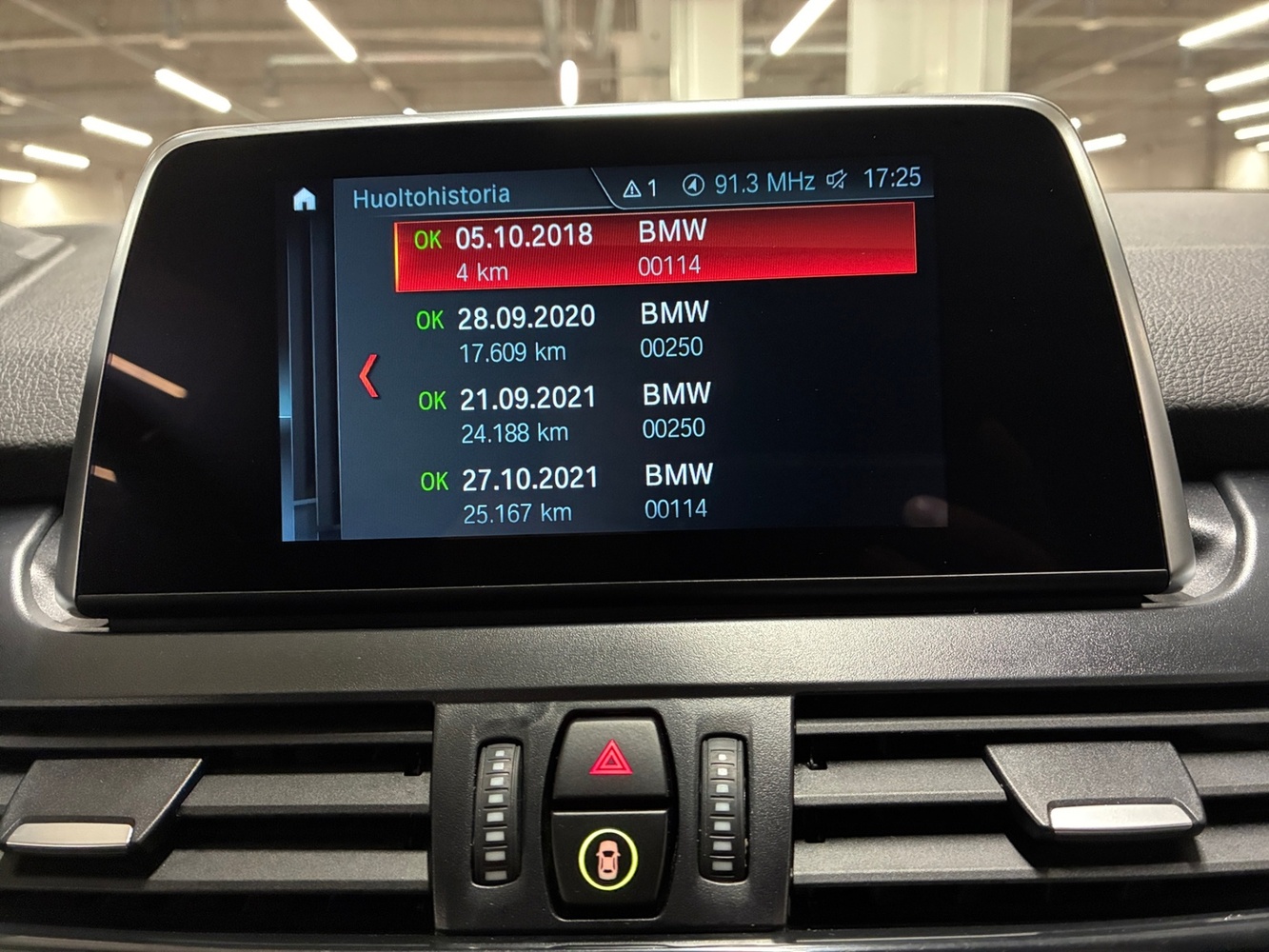 BMW 225 vaihtoauto
