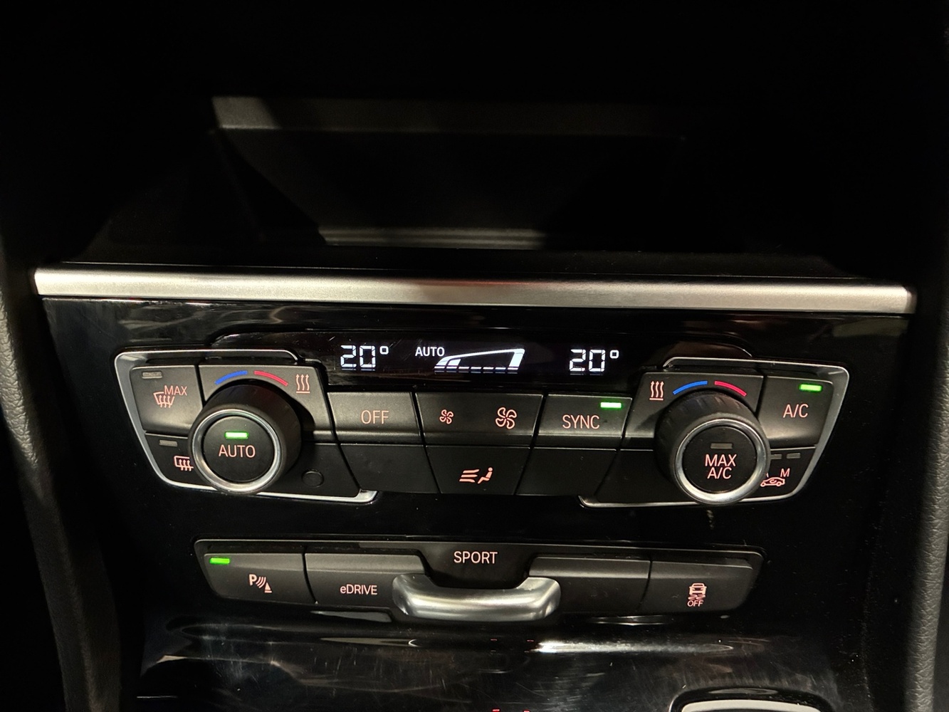 BMW 225 vaihtoauto