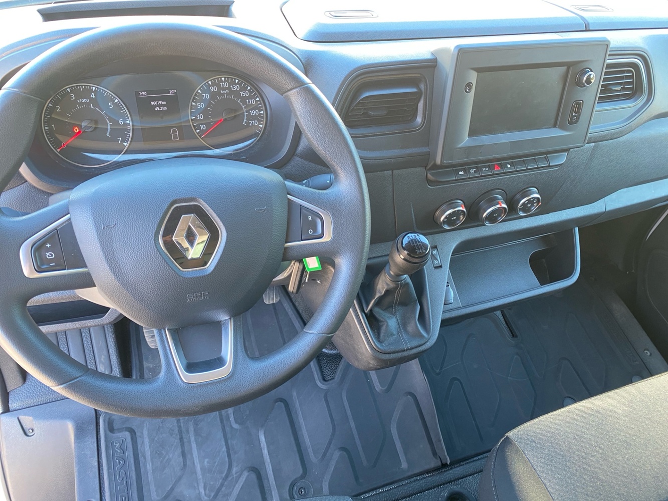 Renault Master vaihtoauto