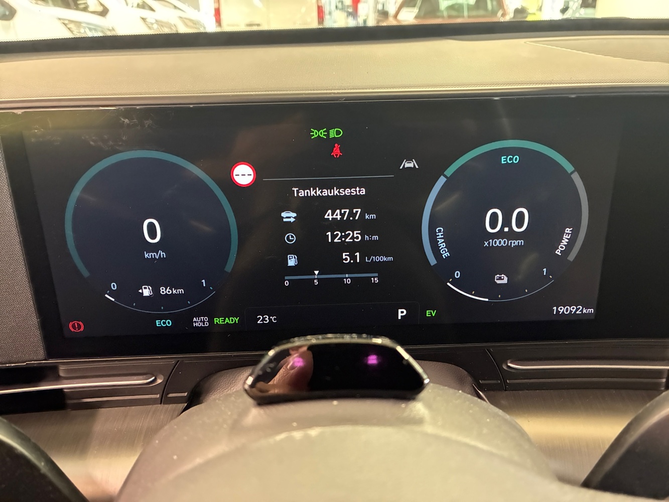 Hyundai KONA Hybrid vaihtoauto