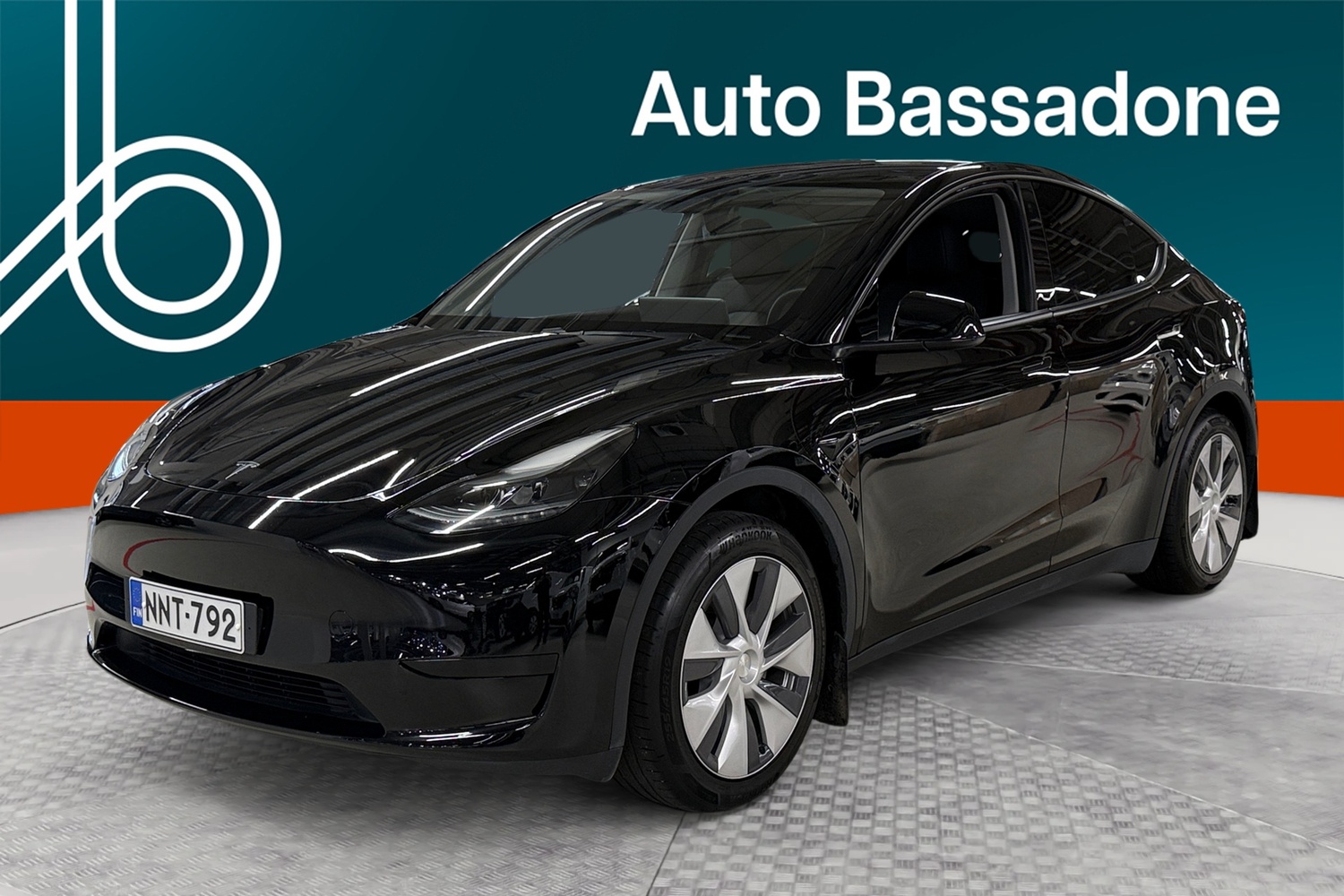 Tesla Model Y vaihtoauto