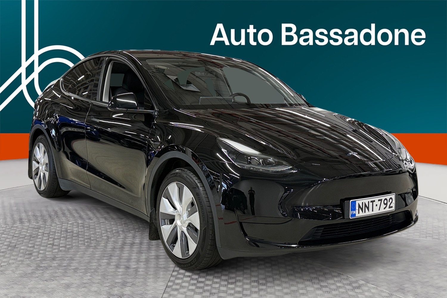 Tesla Model Y vaihtoauto