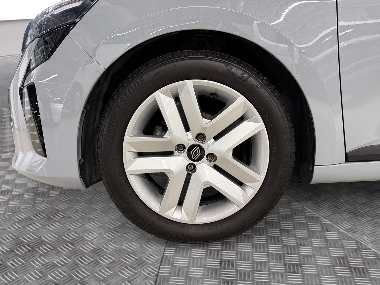 Renault Clio vaihtoauto
