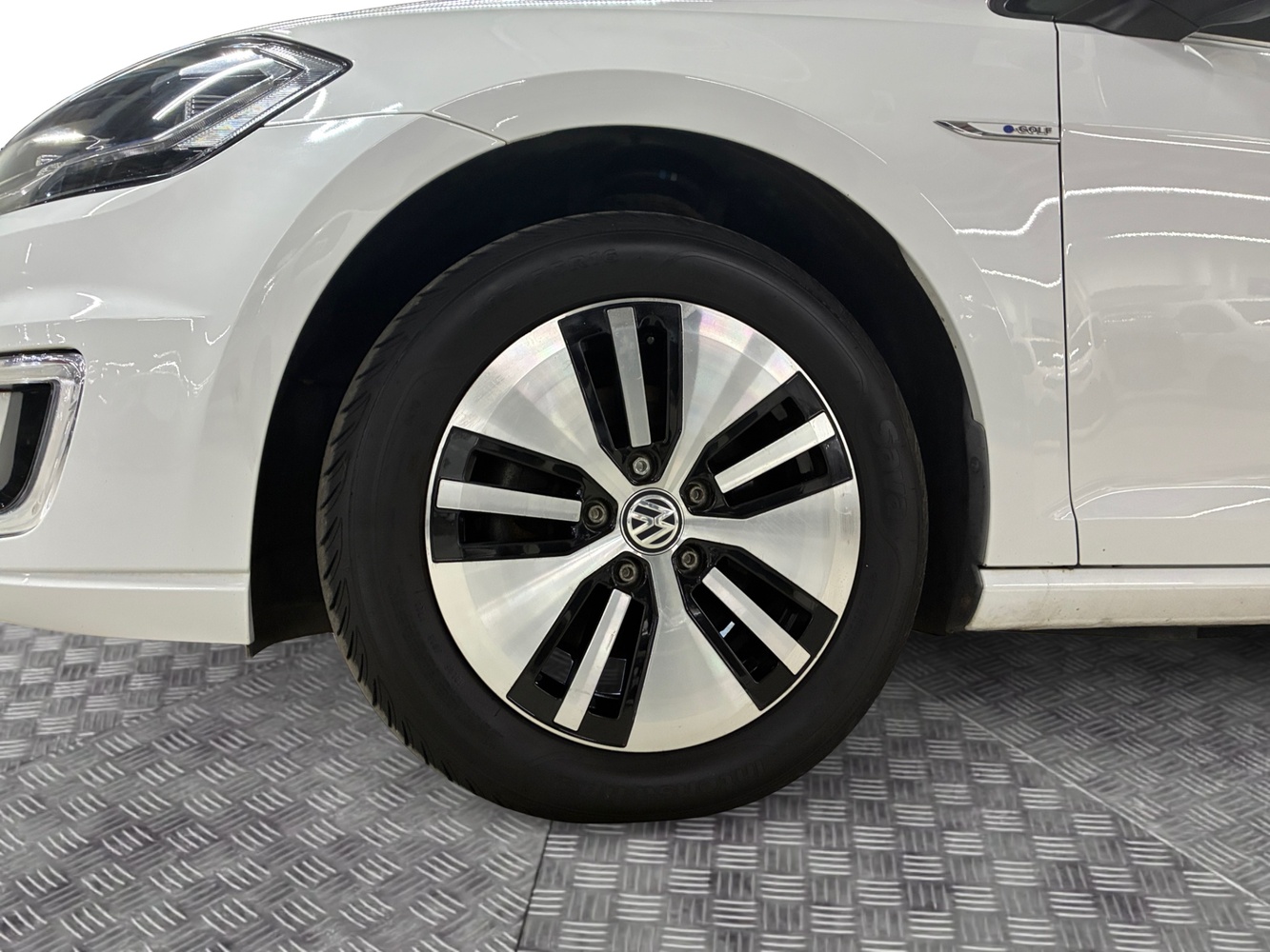 Volkswagen Golf vaihtoauto