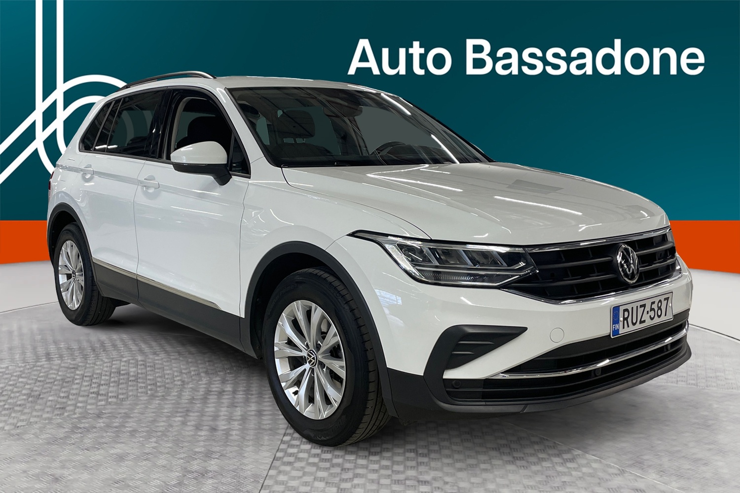 Volkswagen Tiguan vaihtoauto