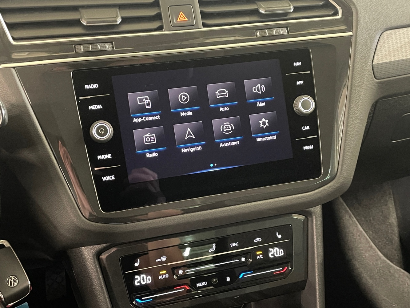 Volkswagen Tiguan vaihtoauto