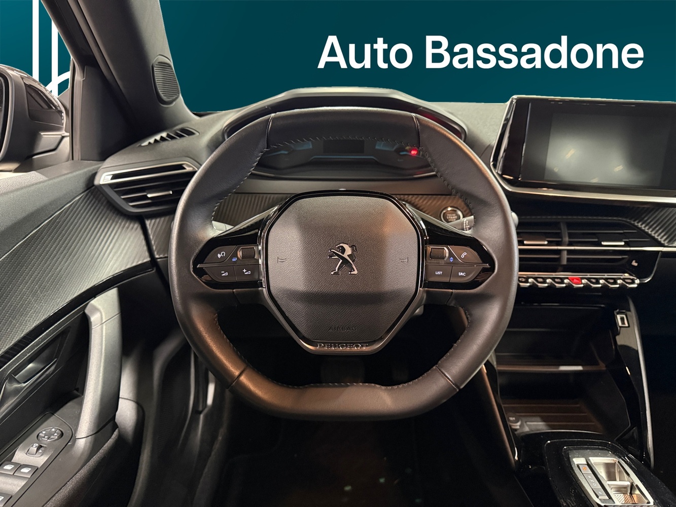 Peugeot e-2008 vaihtoauto