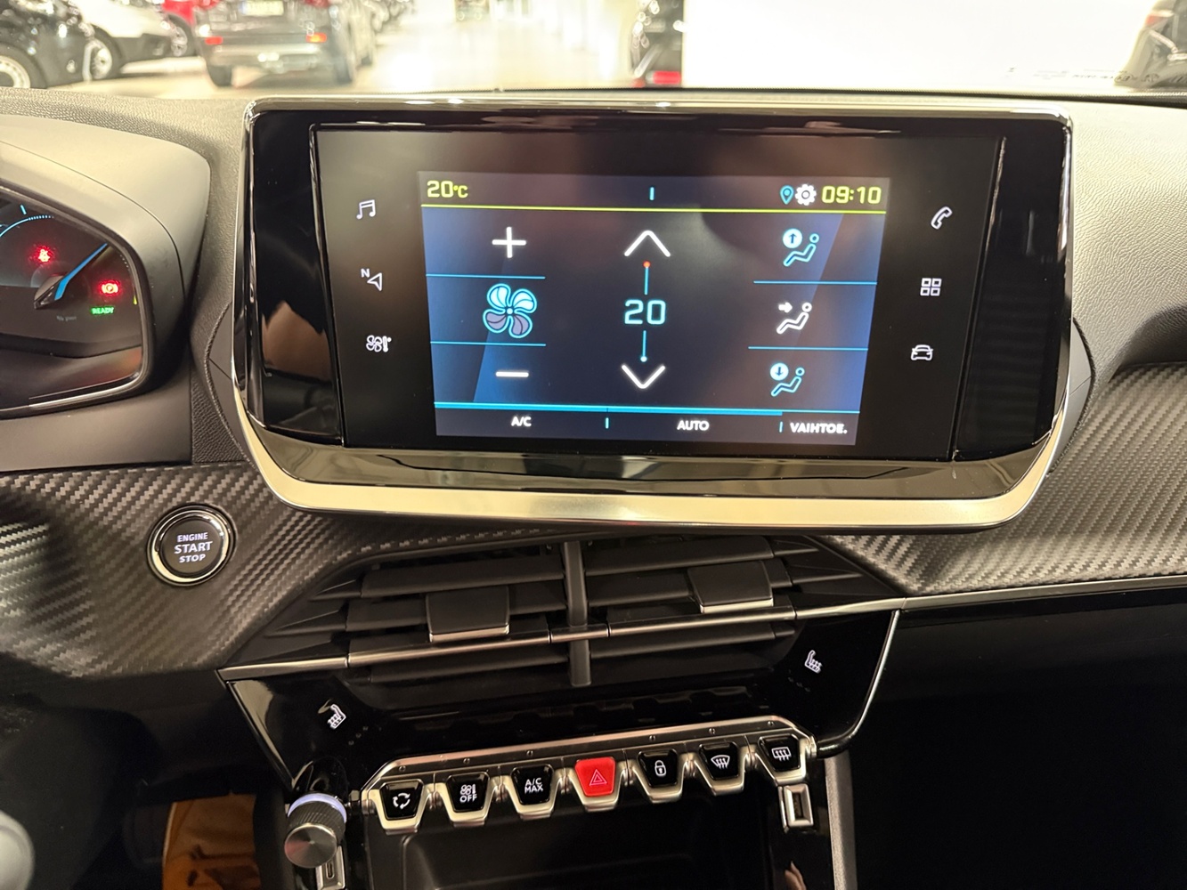Peugeot e-2008 vaihtoauto