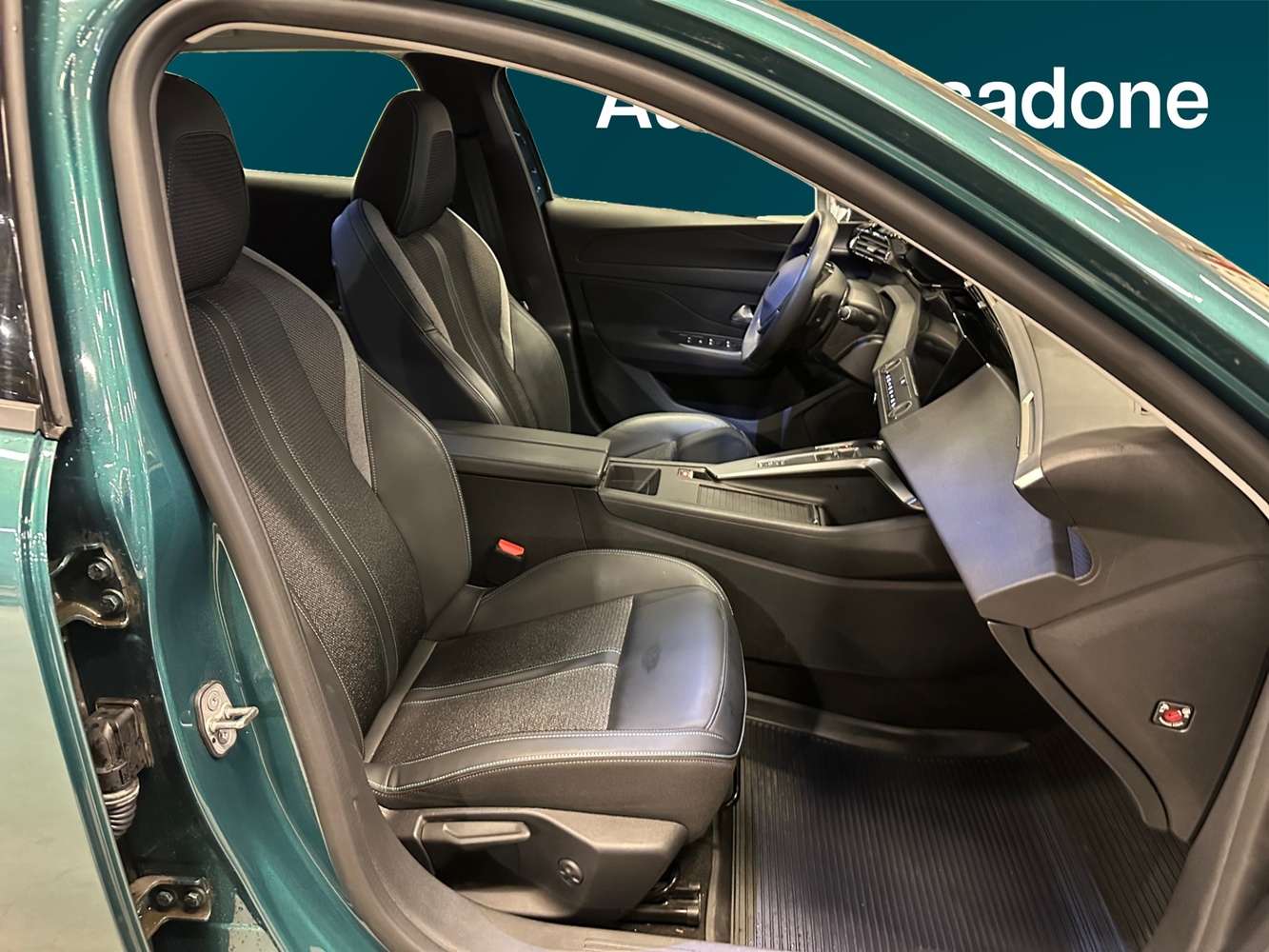 Peugeot 308 vaihtoauto