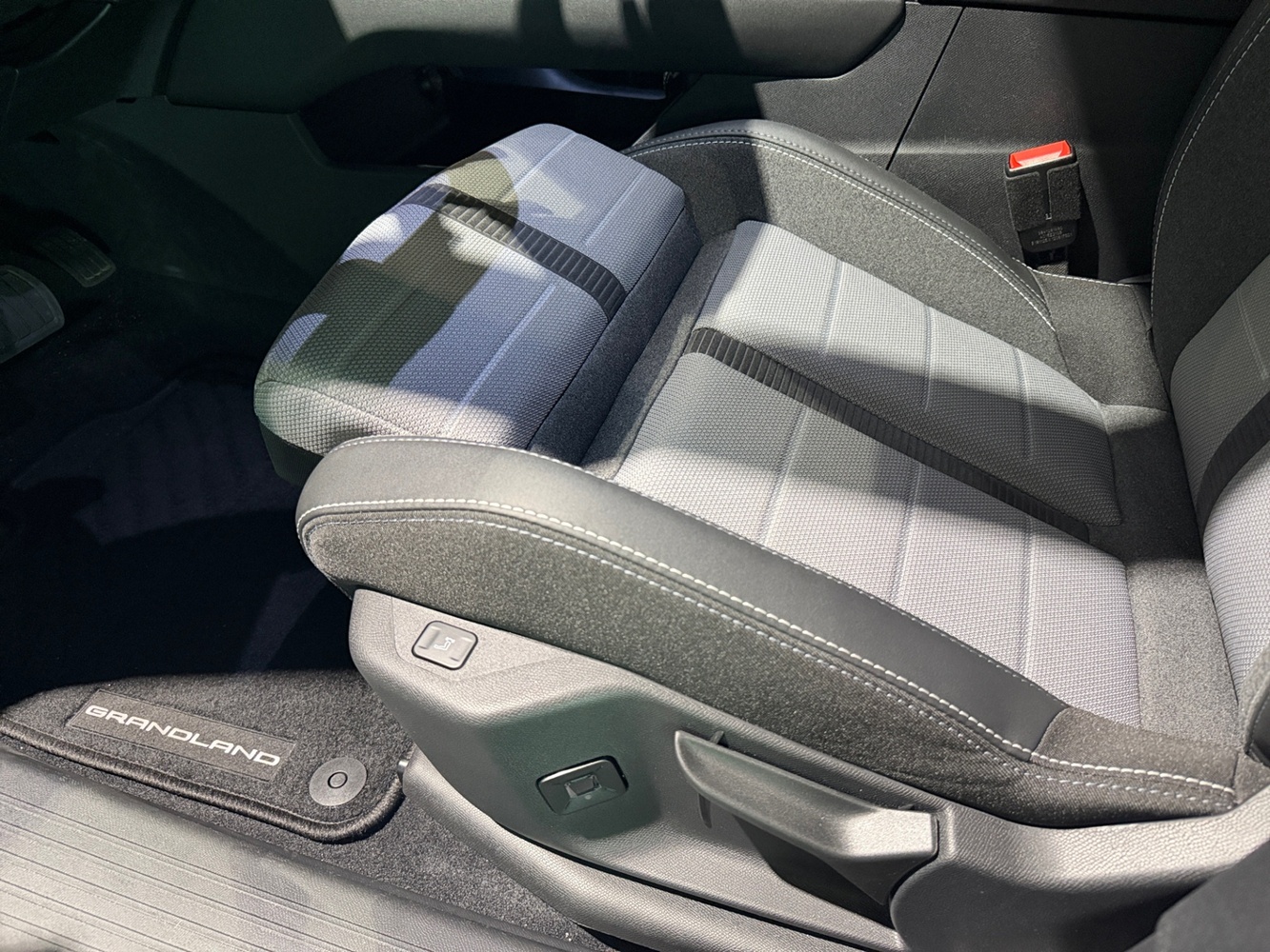 Opel Grandland vaihtoauto