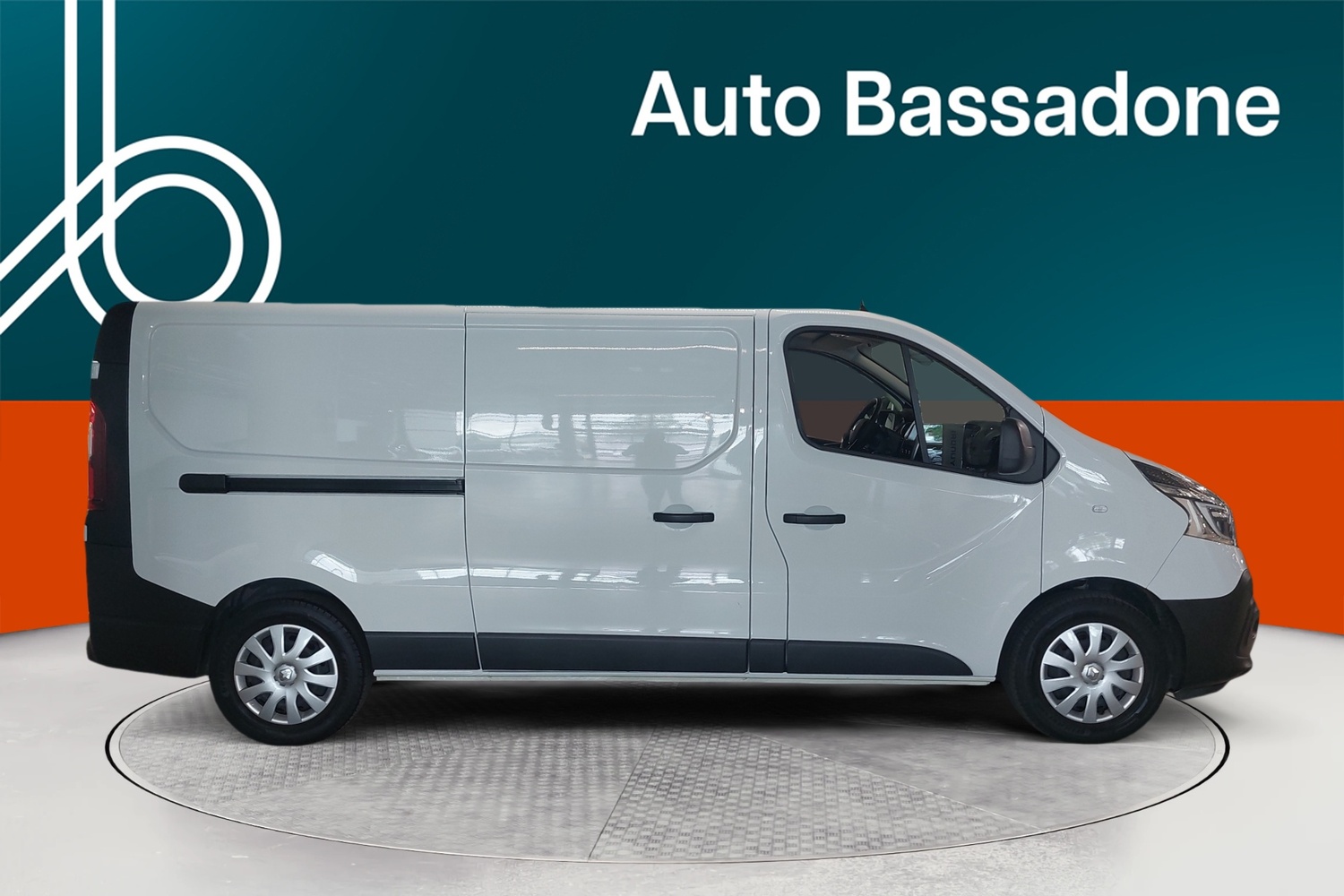 Renault Trafic vaihtoauto