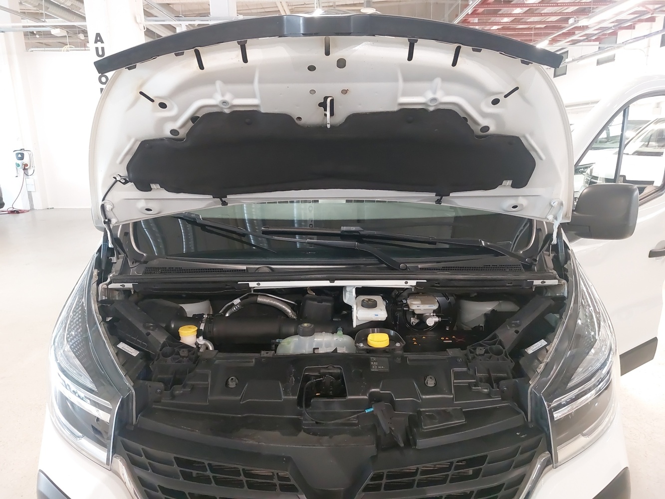 Renault Trafic vaihtoauto