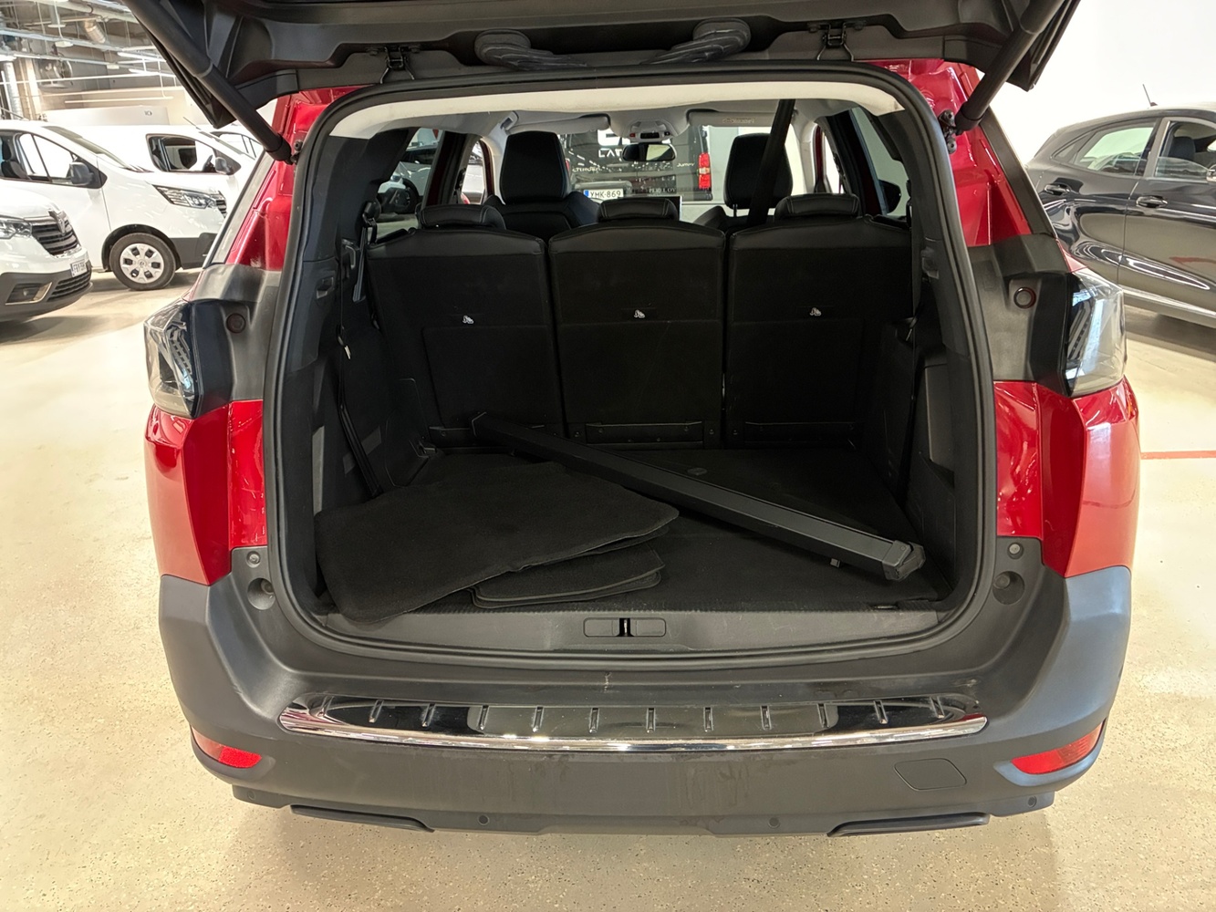 Peugeot 5008 vaihtoauto