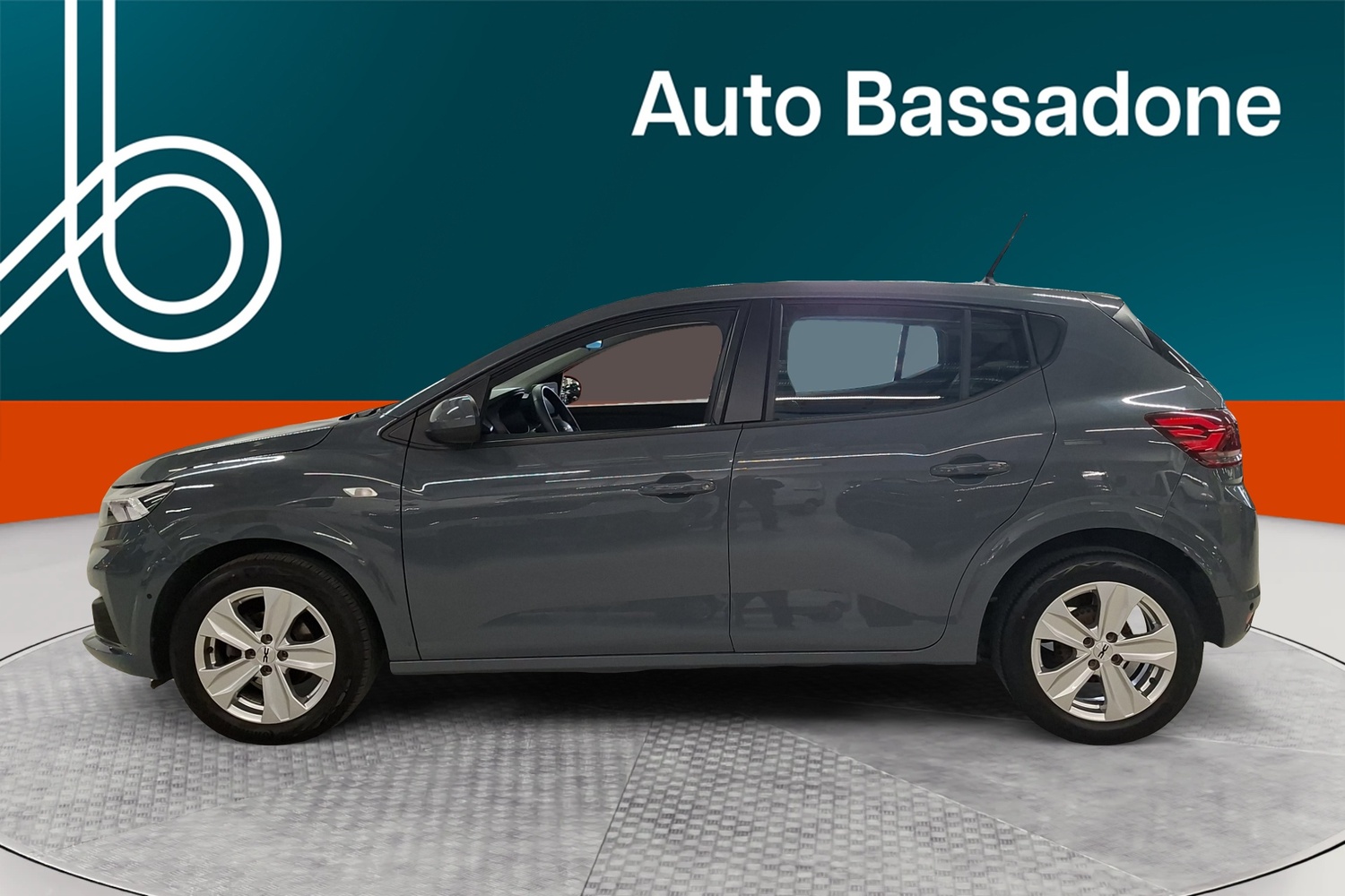 Dacia Sandero vaihtoauto