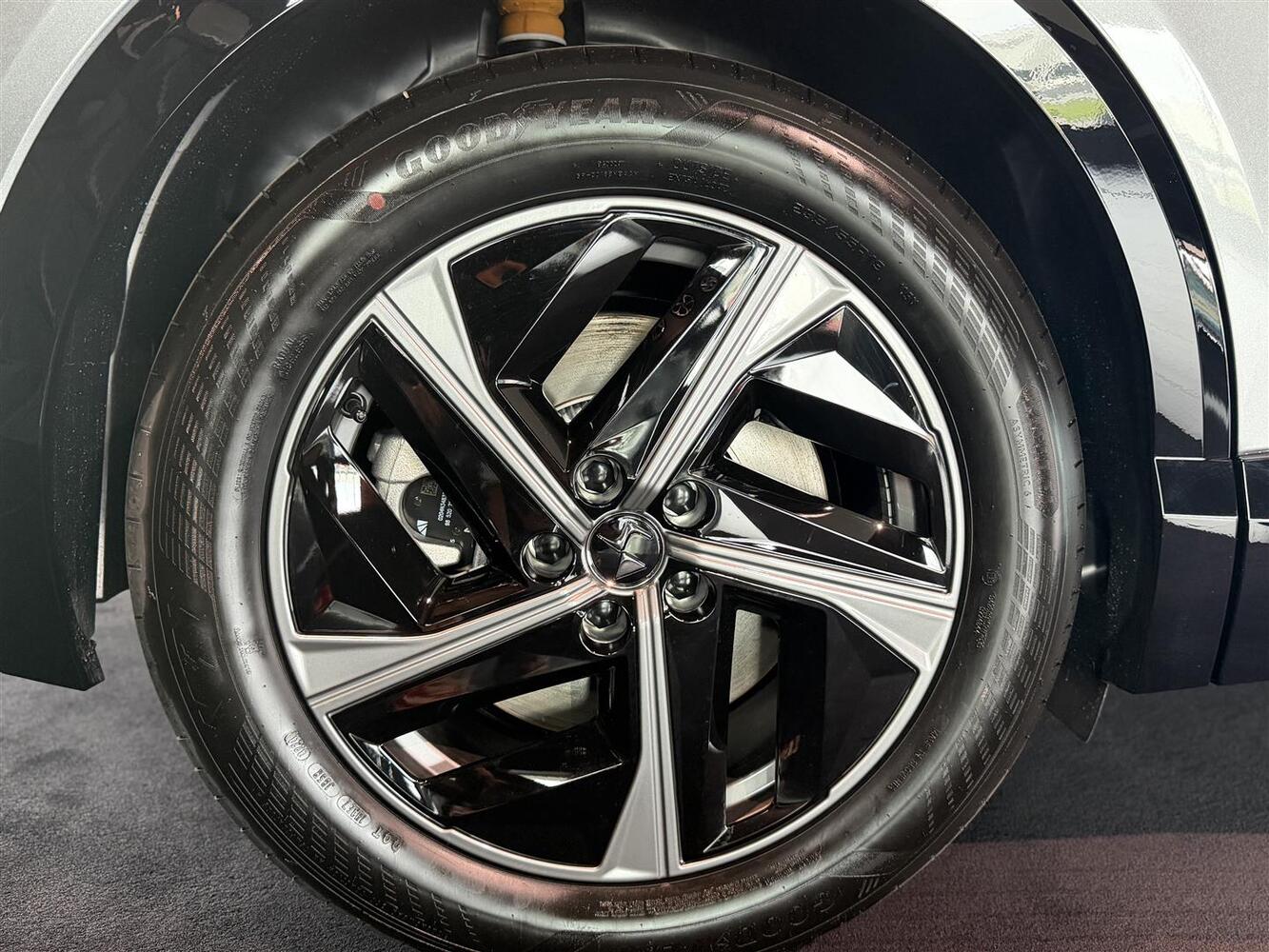 DS No8 vaihtoauto
