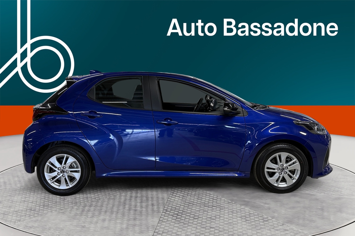 Mazda Mazda2 Hybrid vaihtoauto