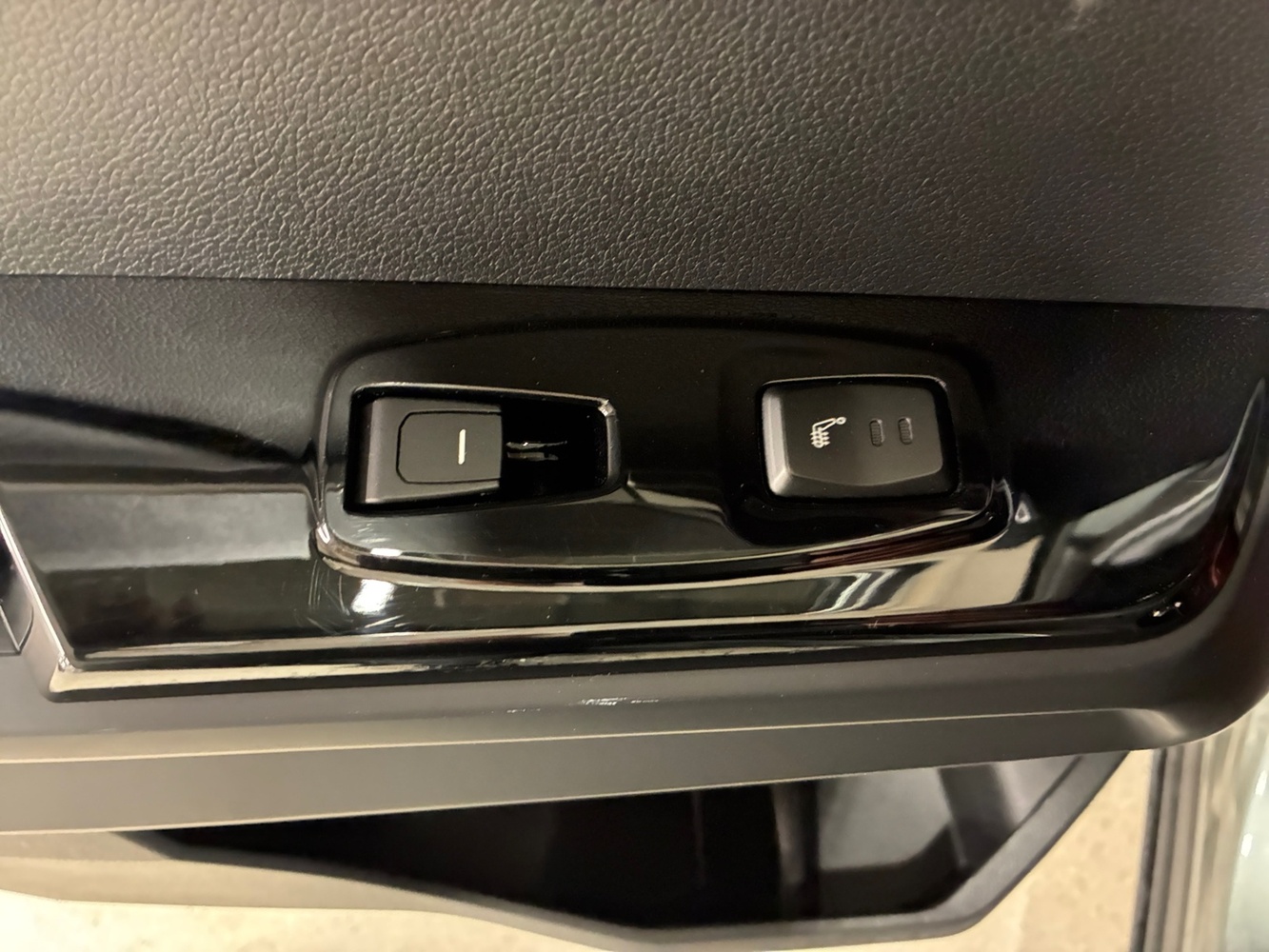 KGM Torres EVX vaihtoauto