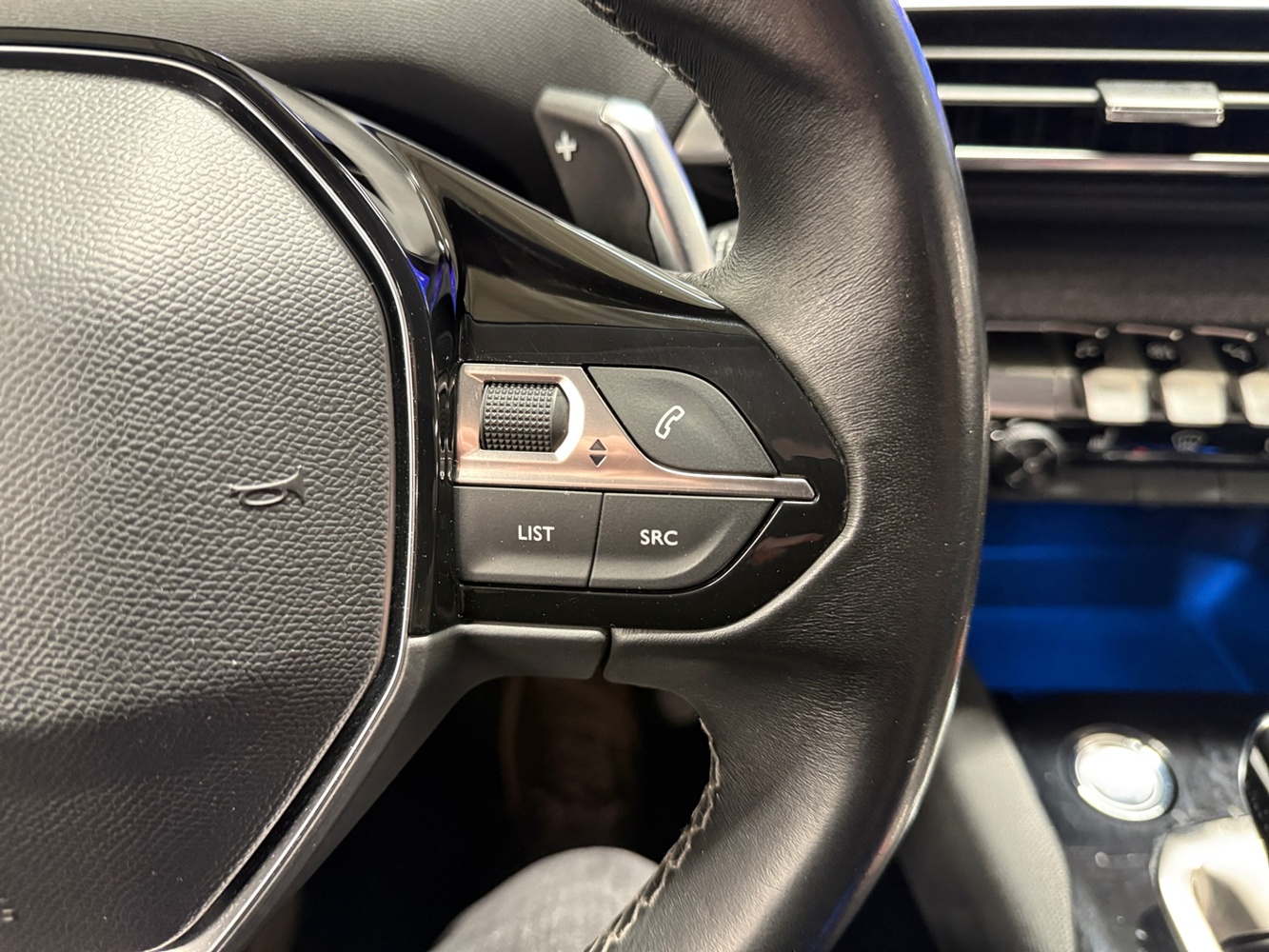 Peugeot 5008 vaihtoauto