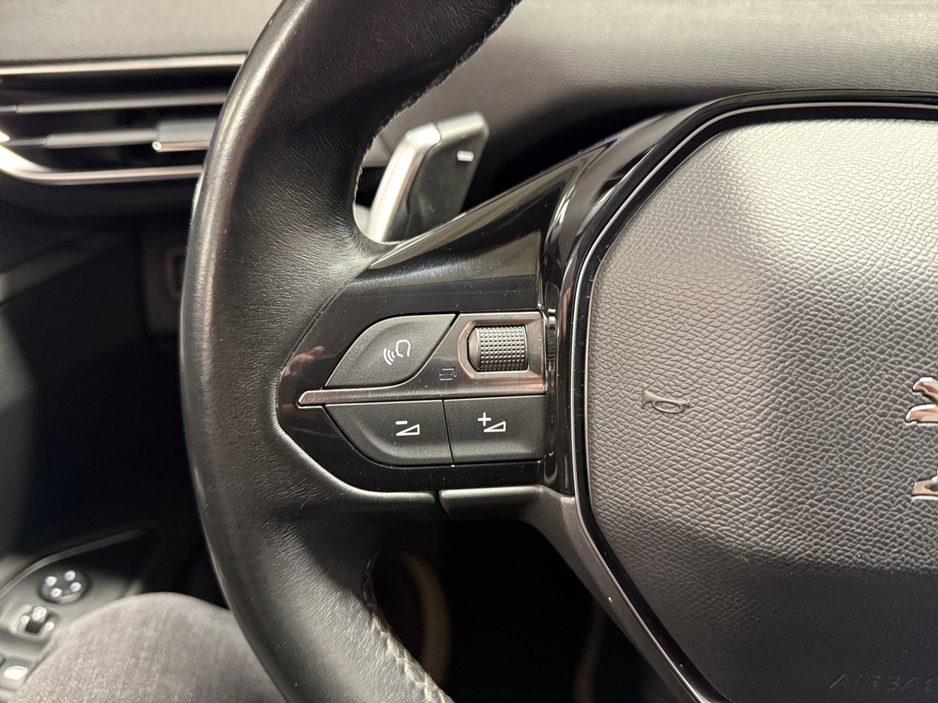 Peugeot 5008 vaihtoauto