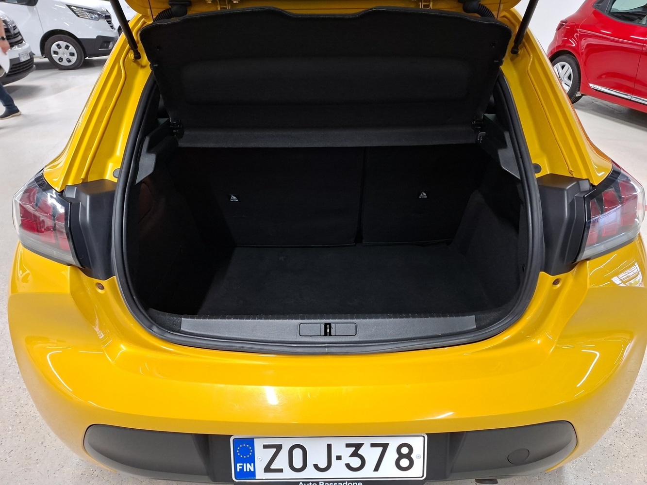 Peugeot 208 vaihtoauto