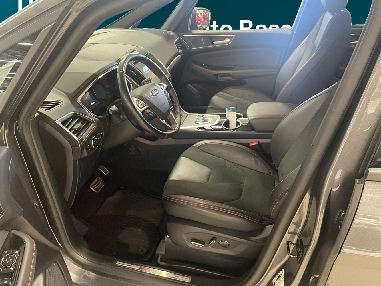 Ford S-MAX vaihtoauto